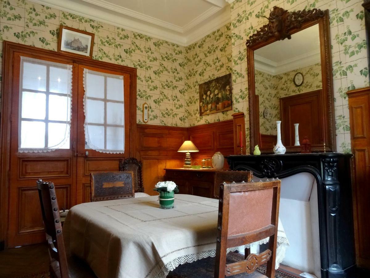 L'Ajoussienne Villa ภายนอก รูปภาพ