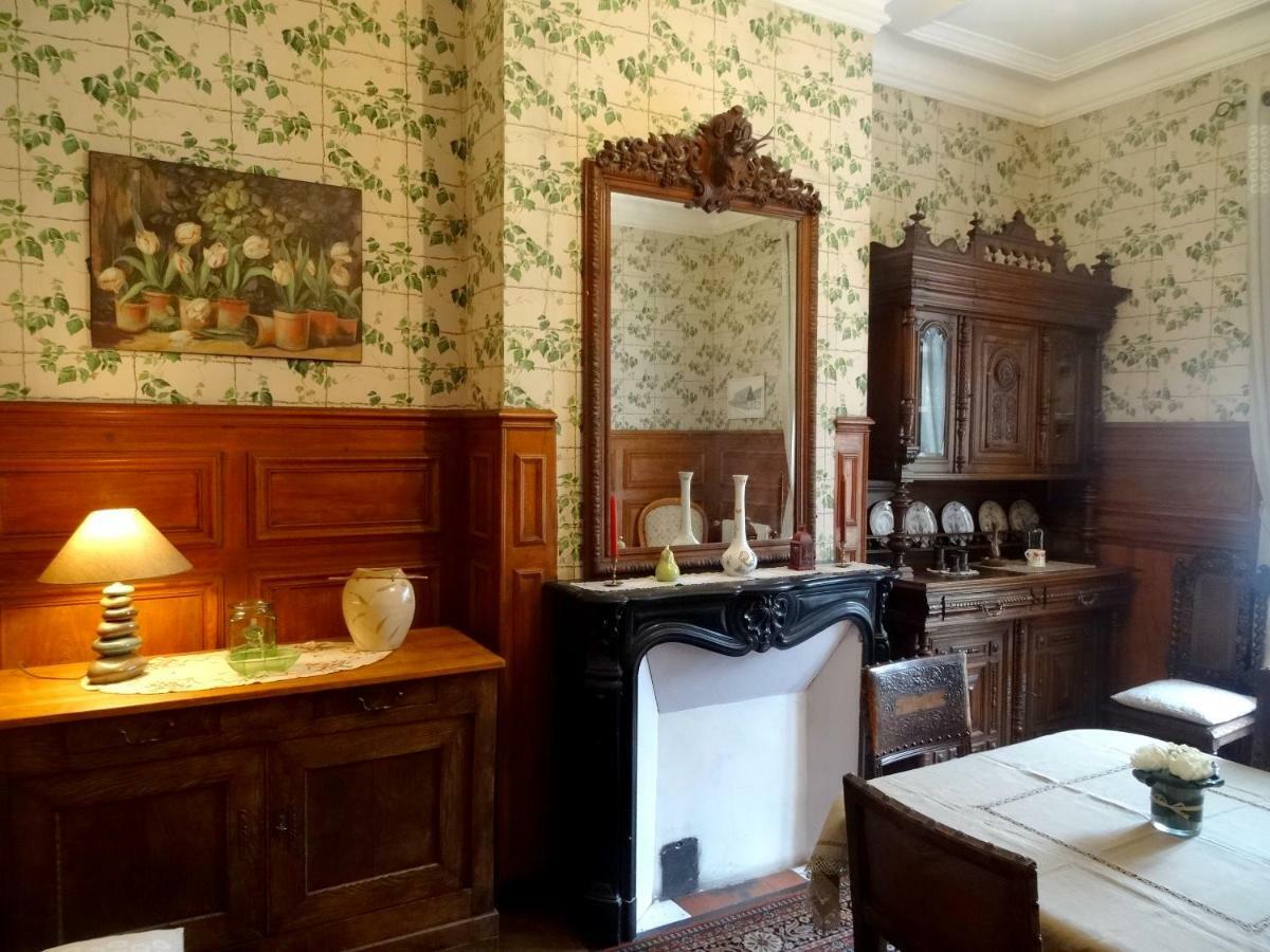L'Ajoussienne Villa ภายนอก รูปภาพ