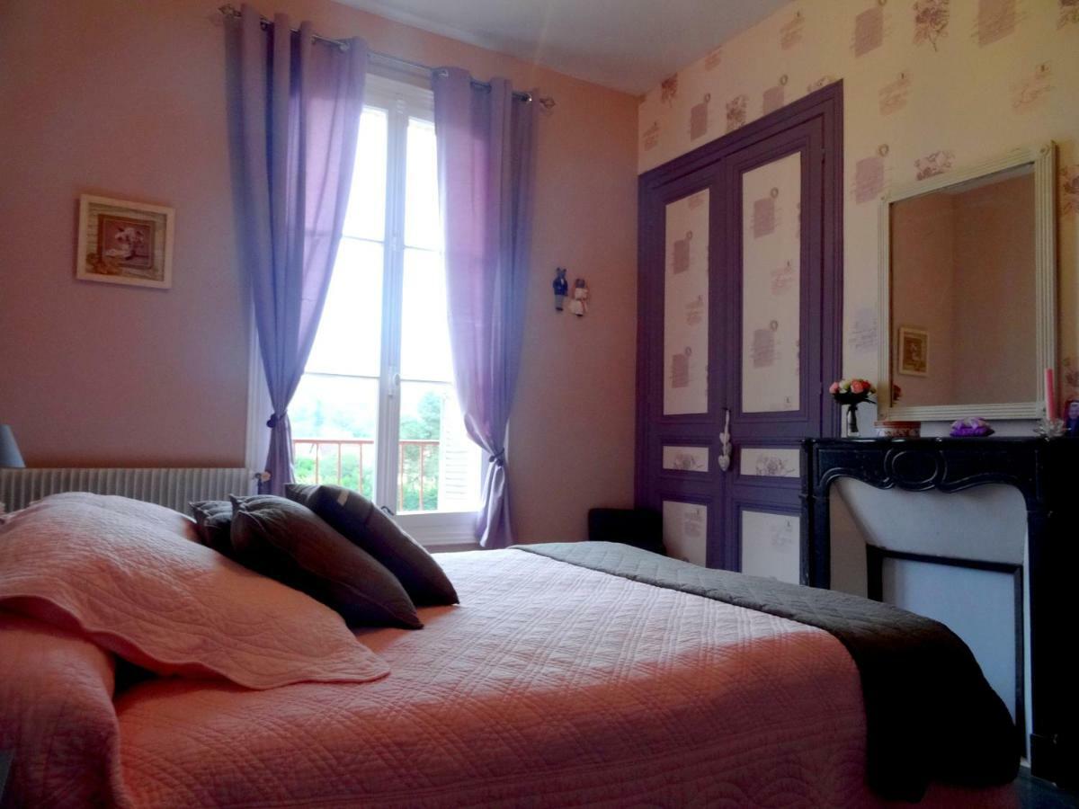 L'Ajoussienne Villa ภายนอก รูปภาพ